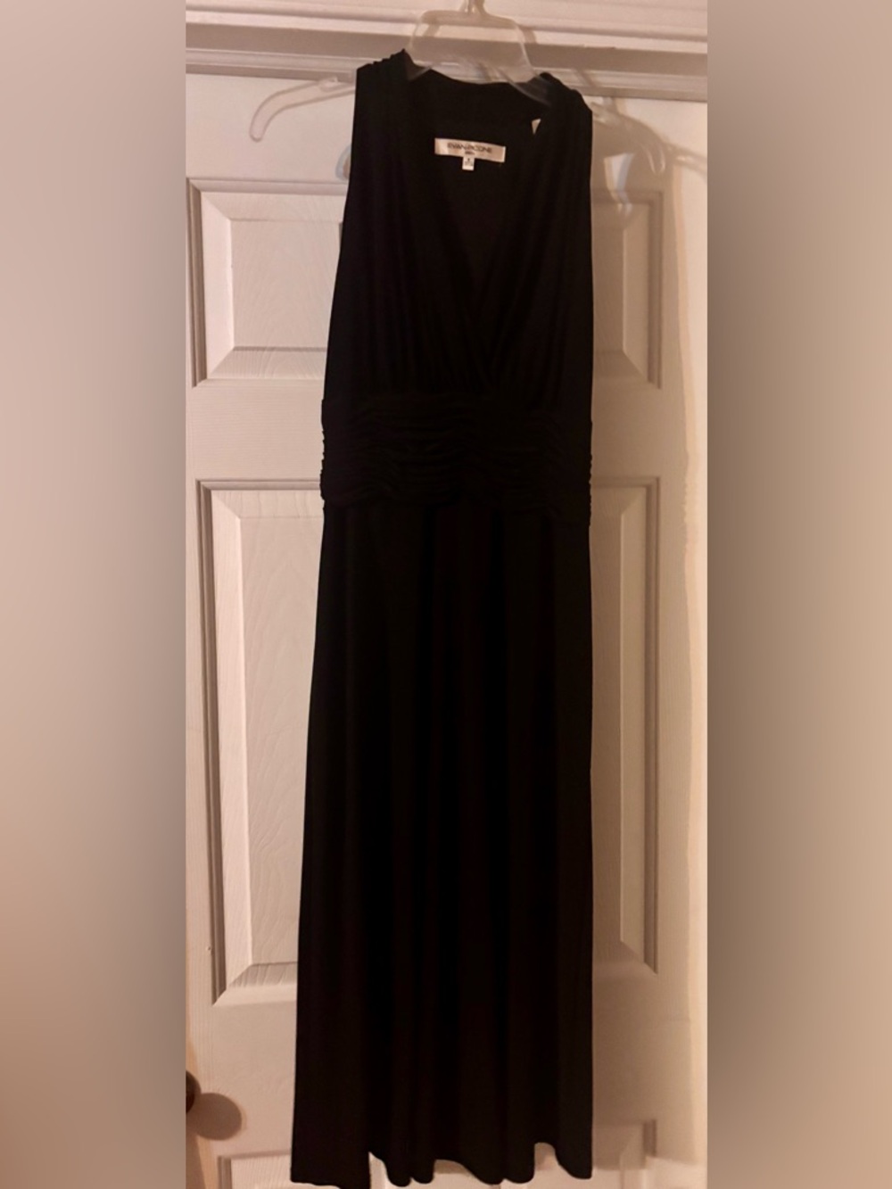 Evan Picone Black Ruched Waist V-Neck Maxi Dress